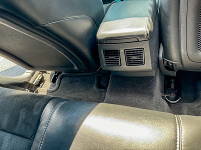 image 14 of interior