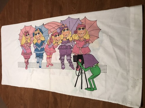 The Muppets Miss Piggy Kermit The Frog Camera Vintage King Size Pillowcase Flaw