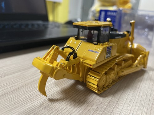 コマツ D155AX-8 ダイキャスト 1:64 1/64 Diecast Komatsu D155AX-8 Sigma Bull Dozer with Ripper