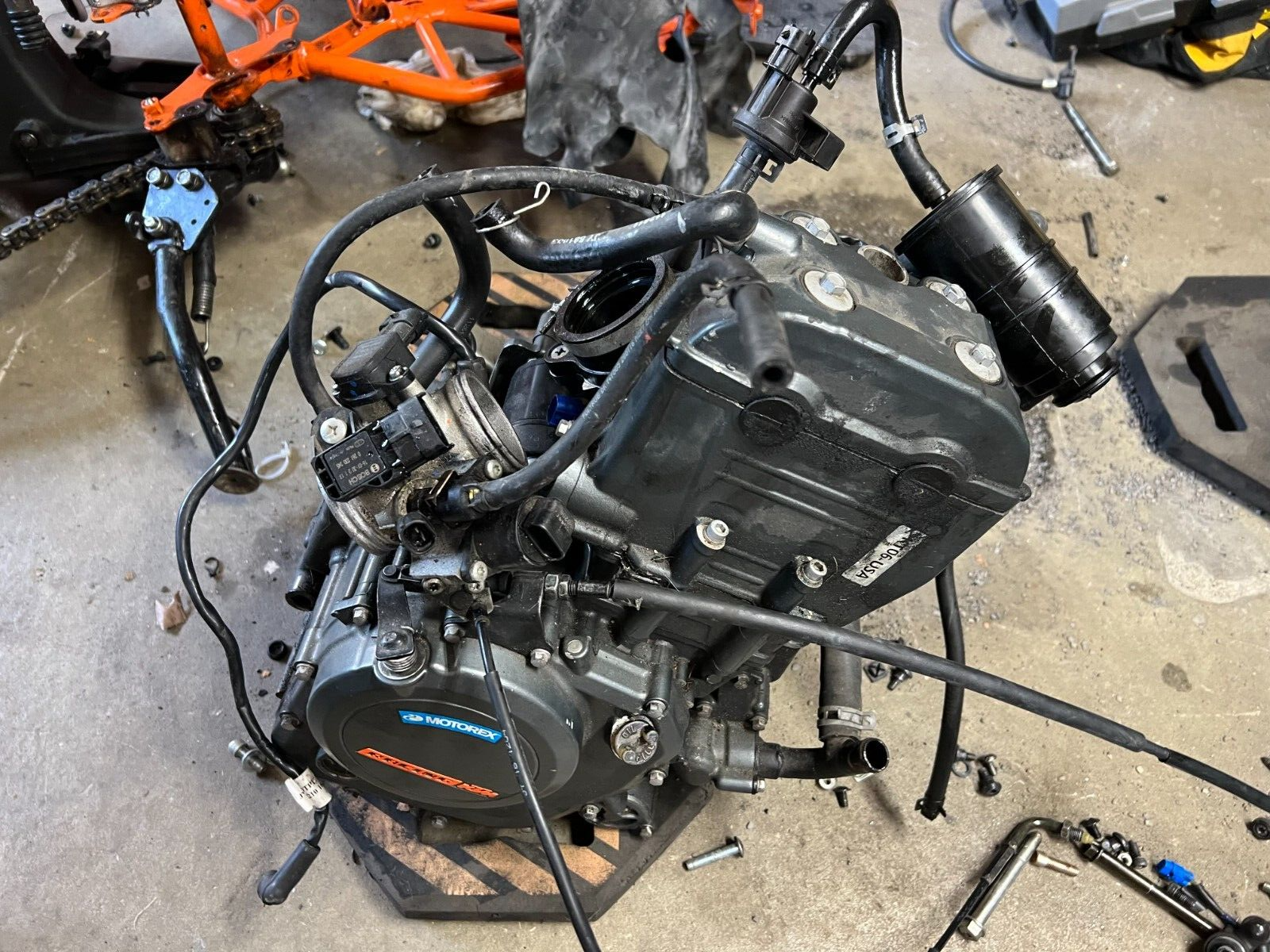 2016 16 KTM 390 RC RC390 Complete Engine Motor Throttle Body