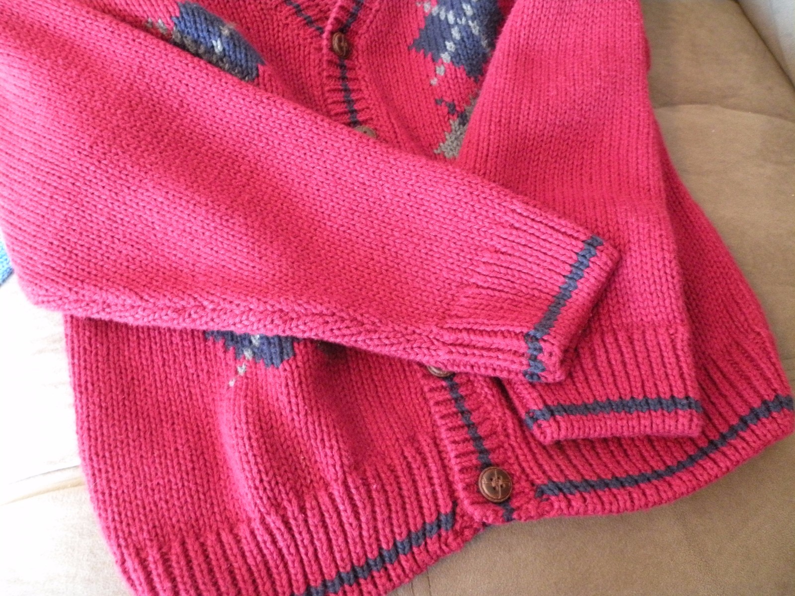 Boy's KITESTRINGS 5/6 LS Christmas V-neck Button Cardigan Argyle Maroon Blue Gry