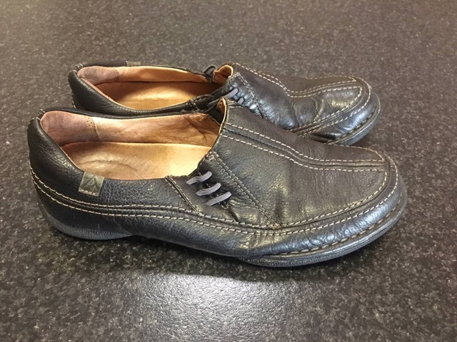 ladies black flat shoes size 7