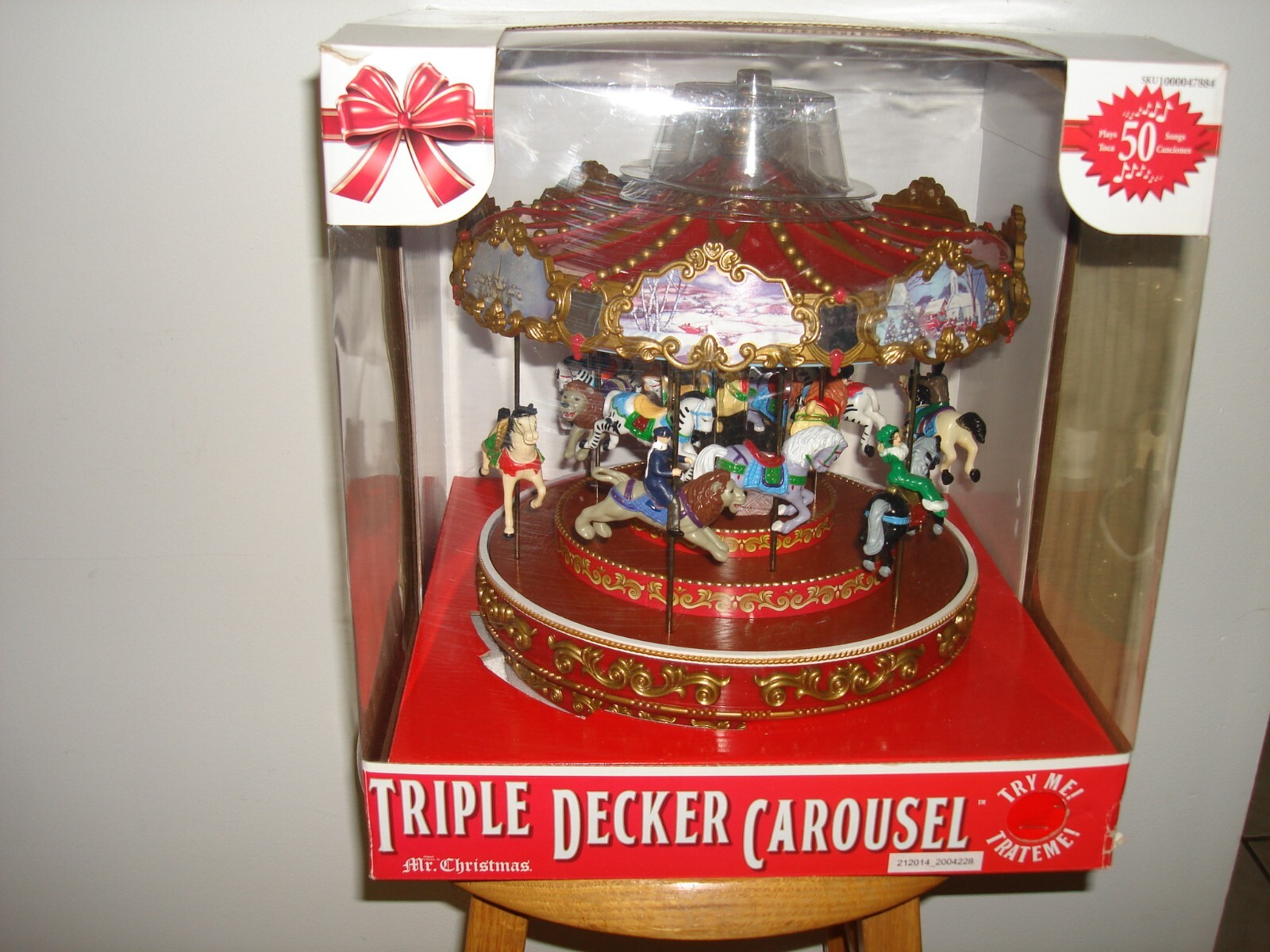 Vintage New 2014 Mr Christmas Triple Decker Musical Carousel
