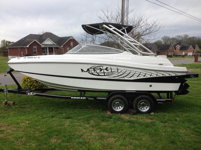 2015 RINKER 220 MTX W/ DUAL AXLE TRAILER OR TRADE FOR 26FT OR LARGER BOWRIDER