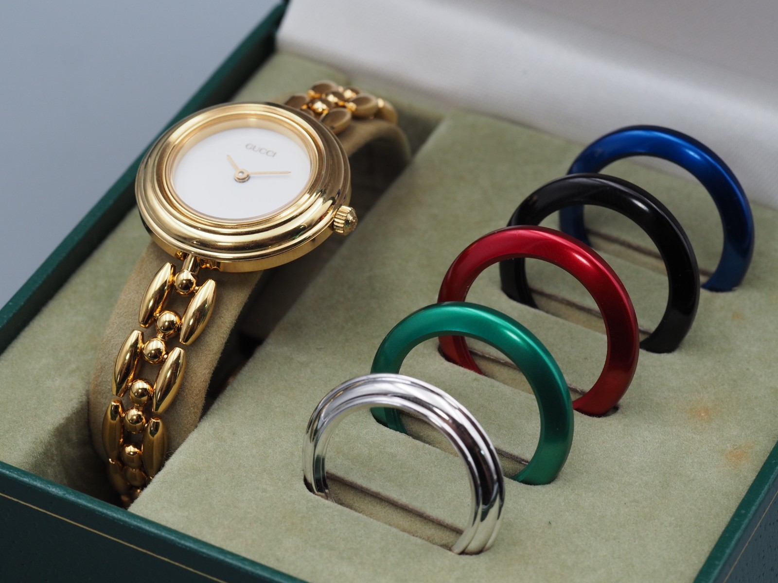 MINT/BOX] GUCCI 11/12.2 Change Bezel 6 Colors Quartz Womens