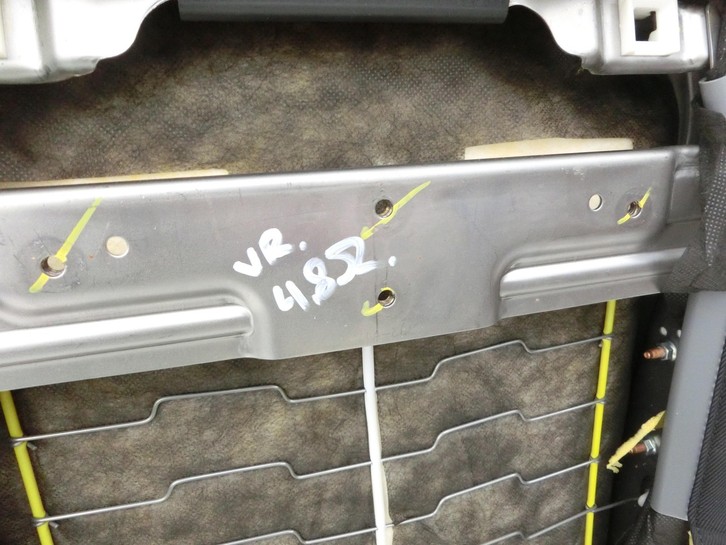 KIA Carens RP IV 13-19 Sitzbezug Rückenpolster Rechts Vorne für Beifahrer Sitz KIA Carens RP IV 13-19 29.08.2014... Vorschau 6