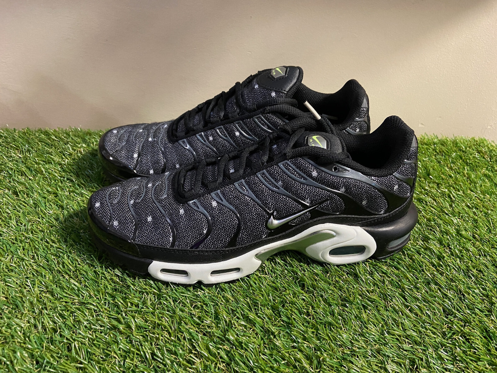 air max 95 navy blue and red