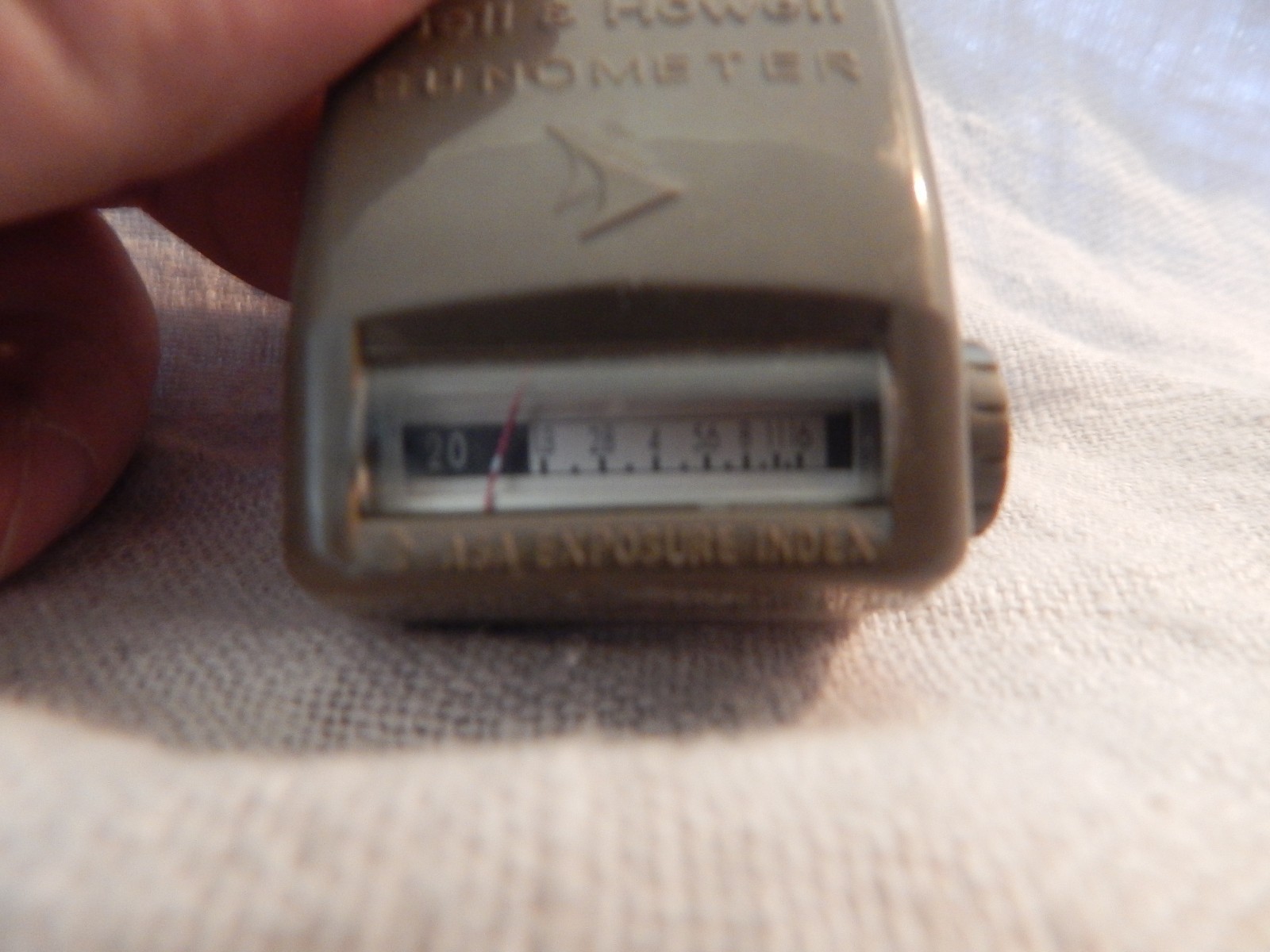 Vintage Bell and Howell Sunometer Light Meter Model 76