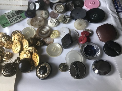 Lot Of Buttons & Thread Plastic Case