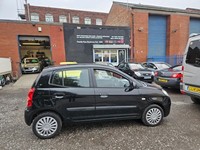 Kia Picanto by Grange Car Sales, Manchester, Greater Manchester