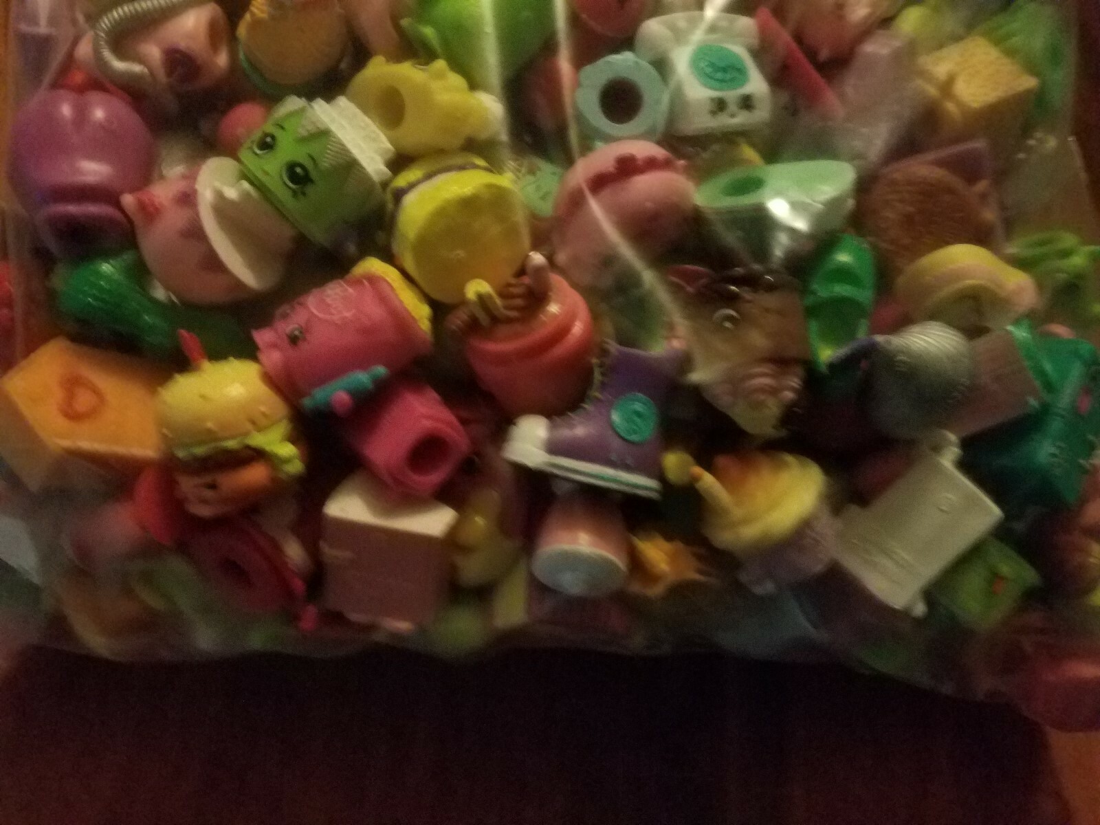 360 shopkins,baskets,rares ultra rares huge lot 3 3/4 lbs fast free shipping