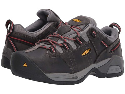 

Мужские кроссовки и спортивная обувь KEEN Utility Detroit XT Int. Встретил стальной носок