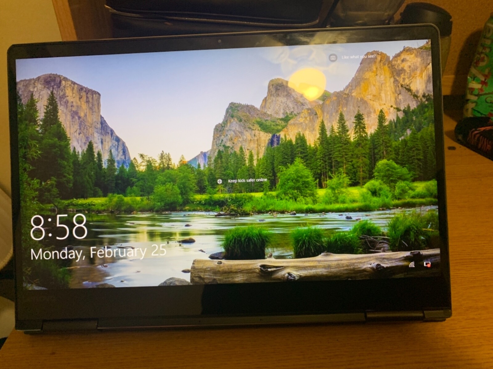 lenovo yoga 710 15.6” Touch screen. Black and barely used in good quality