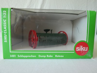 SIKU Classic 3481 1:32 RATEAU