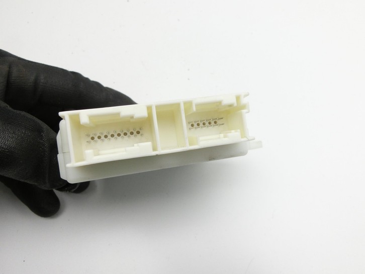 Mercedes A160 W169 08-12 Steuergerät ECU Modul Einparkhilfe PDC SG Mercedes A160 W169 08-12 22.09.2010 A1699000000... Vorschau 3