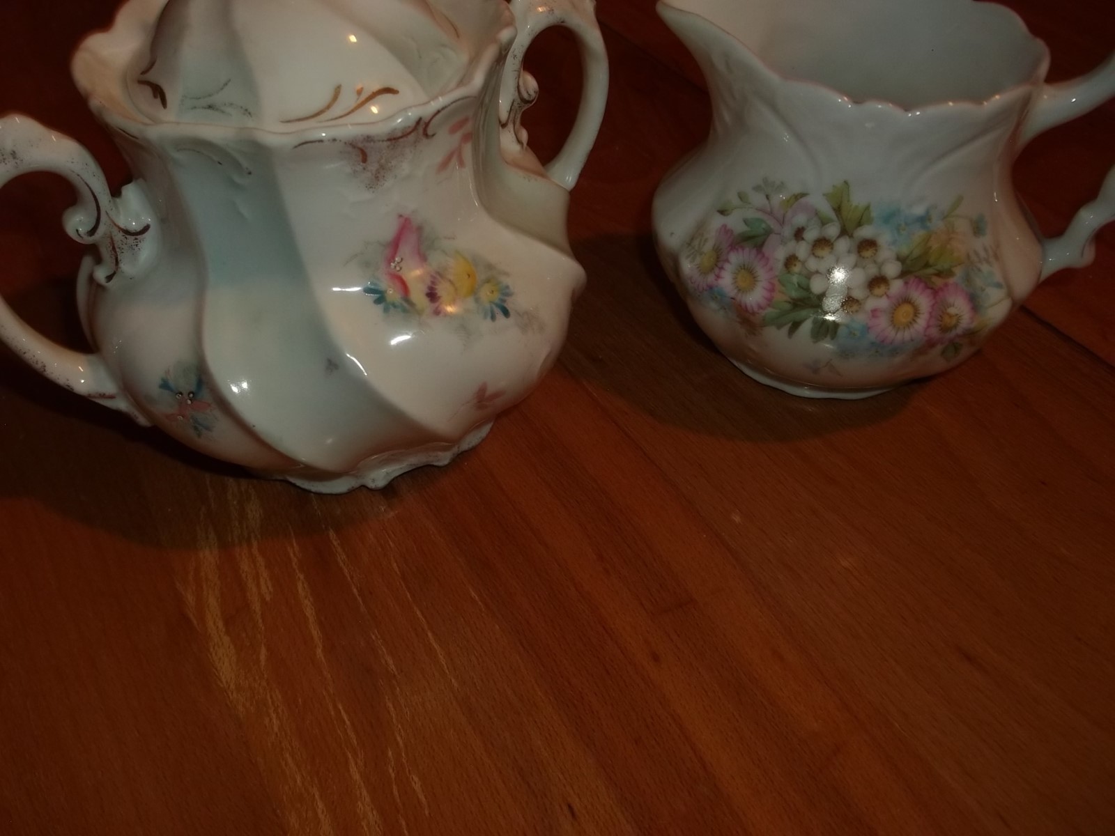 VINTAGE FINE CHINA CREAM PITCHER AND SUGAR BOWL