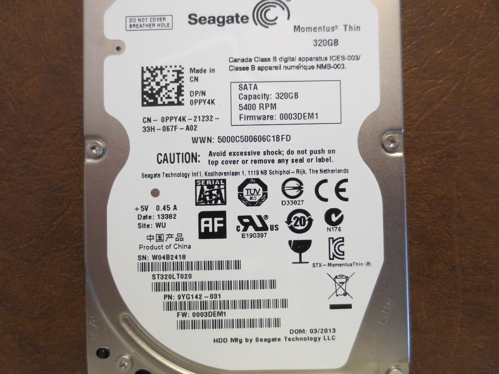 Seagate ST320LT020 9YG142-031 FW:0003DEM1 WU 320gb 2.5 Seagate ST320LT020 9YG142-031 FW:0003DEM1 WU 320gb 2.5