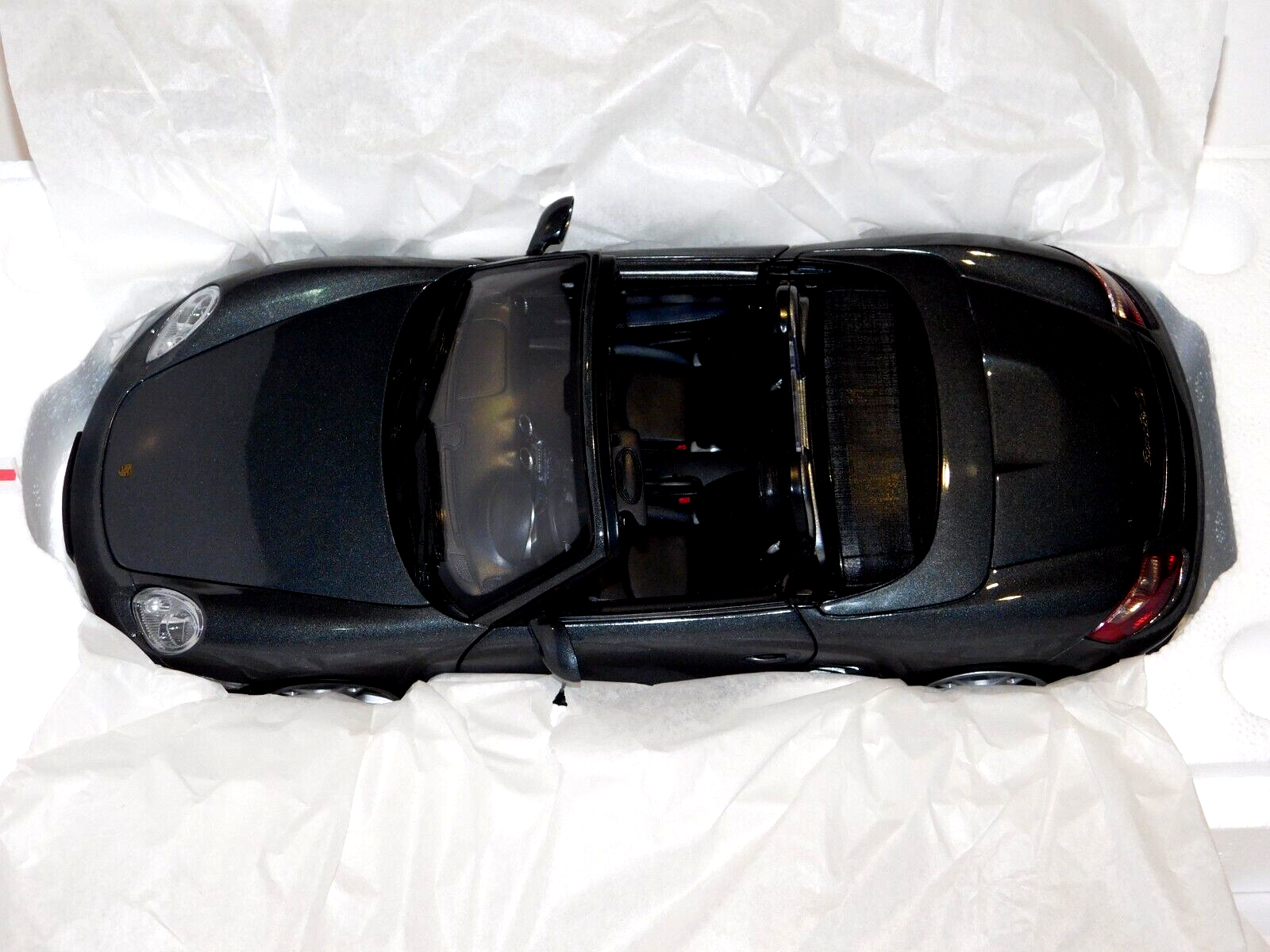 自動車 Kyosho 1:18 Porsche Boxster S Porsche Boxster S 987 2005 Silver 1:18 Kyosho WAP 021 281 15