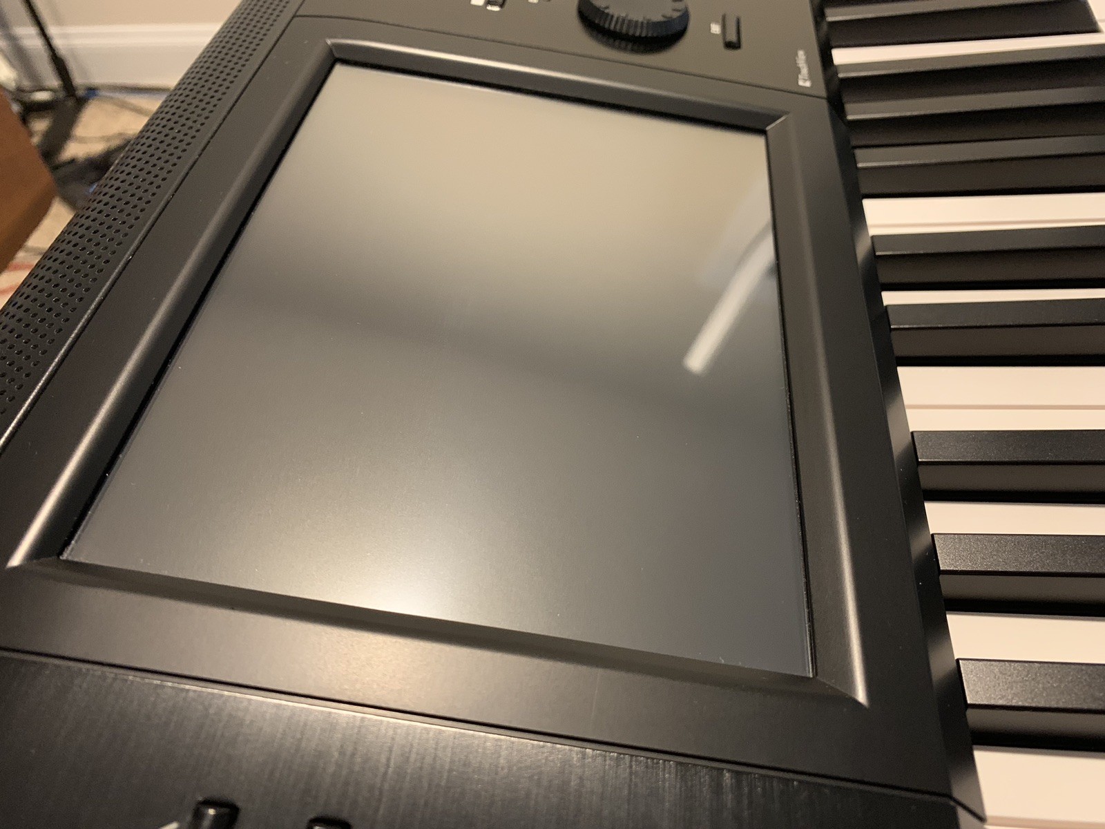 Korg Kronos 2 73-Key Synthesizer Workstation Keyboard - Mint