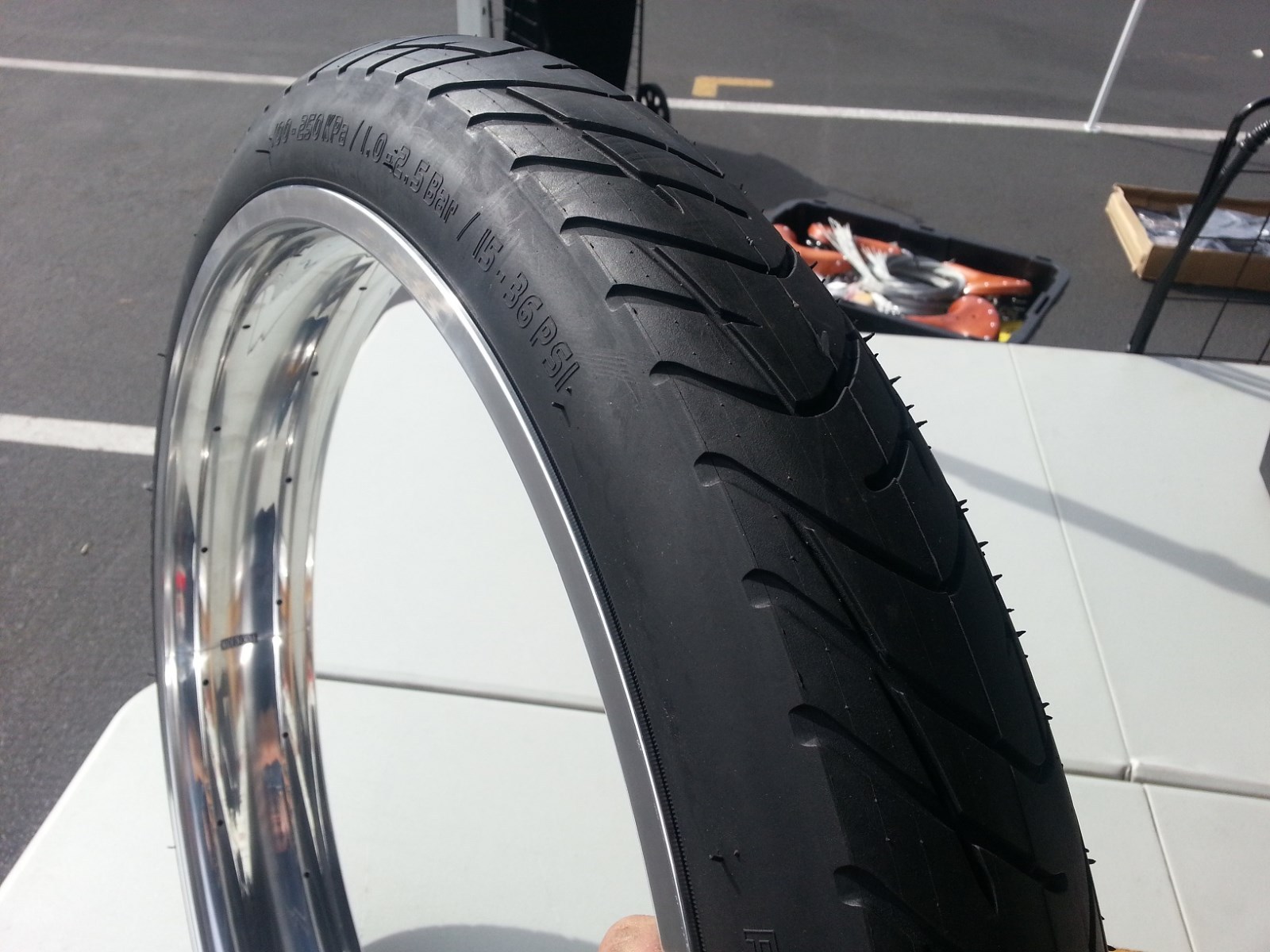 26x3 cruiser tires