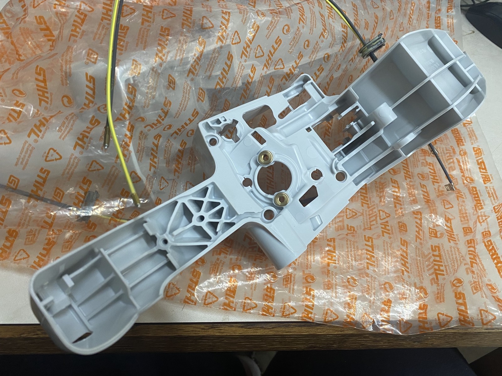 STIHL OEM HANDLE HOUSING 1145 790 1050 FOR MS201C MS201 C-E MS 201 CE - Picture 1 of 5
