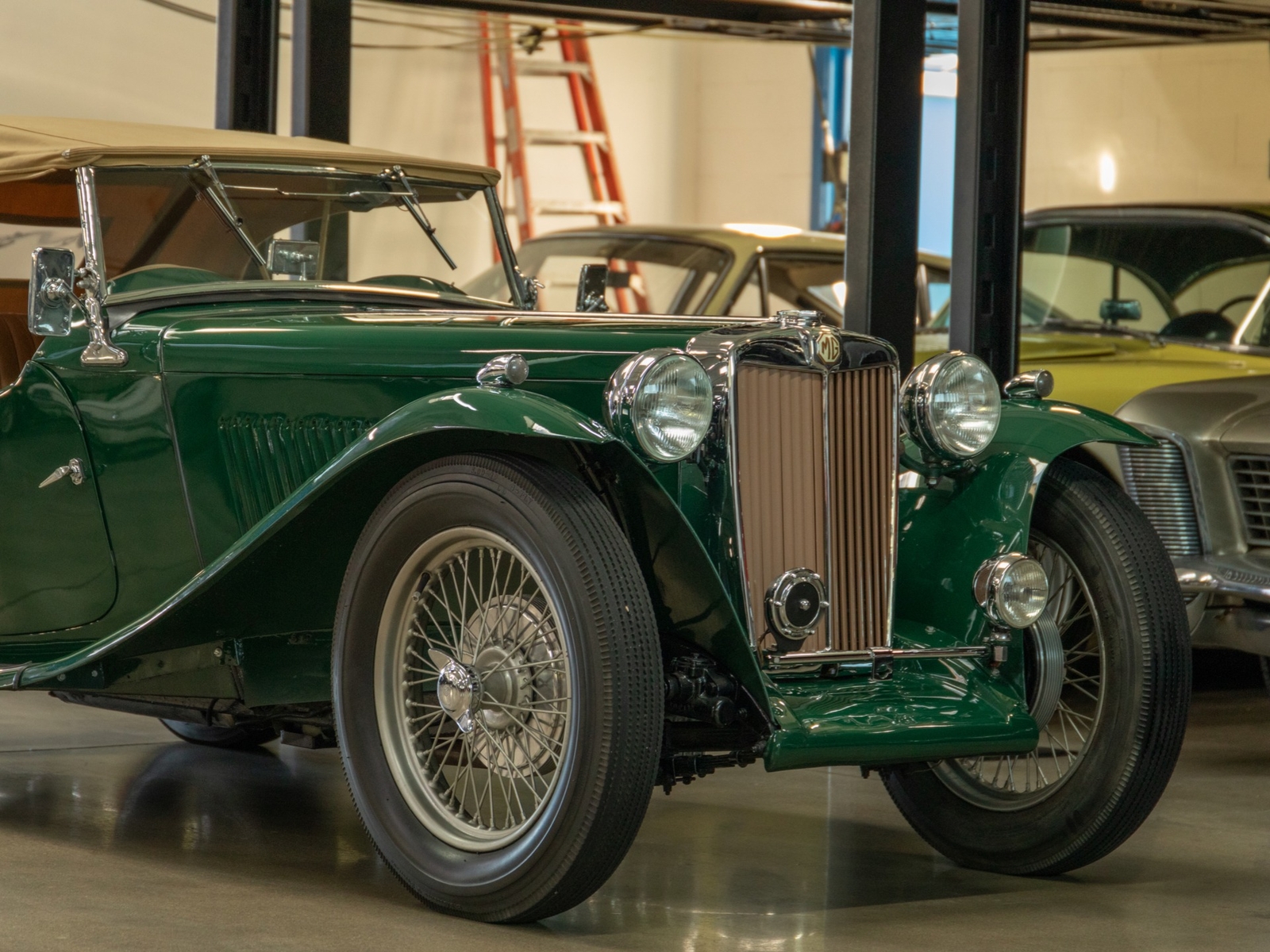 ::1949 MG TC Roadster 