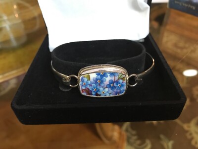 BEAUTIFUL broken china bracelet