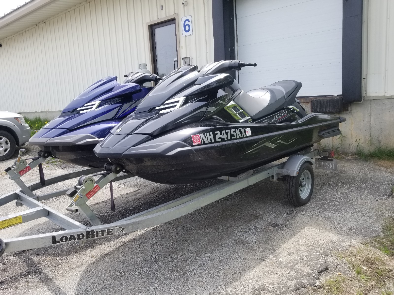2014 Yamaha Jetski Blue 2013 Yamaha Jetski Black With Trailer Boat Jet Ski