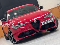 2022 Alfa Romeo Giulia 2.0 TB 280 Veloce [Performance brake] 4dr Auto SALOON PET