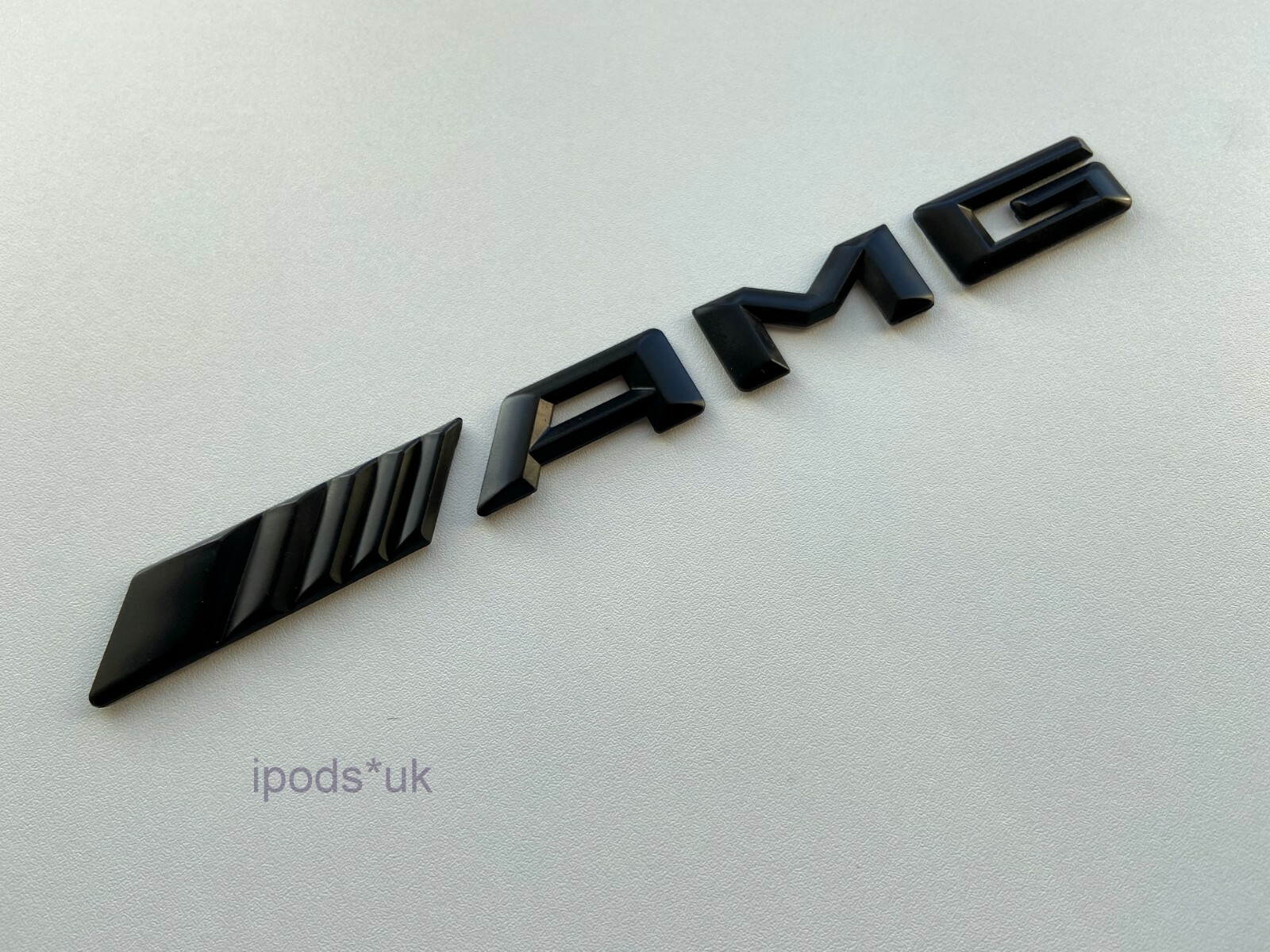 Mercedes AMG ロゴ入り　ブラックジャケット 新品未使用品　Lサイズ MERCEDES AMG ロゴ入りブラックジャケット 新品未使用品 L