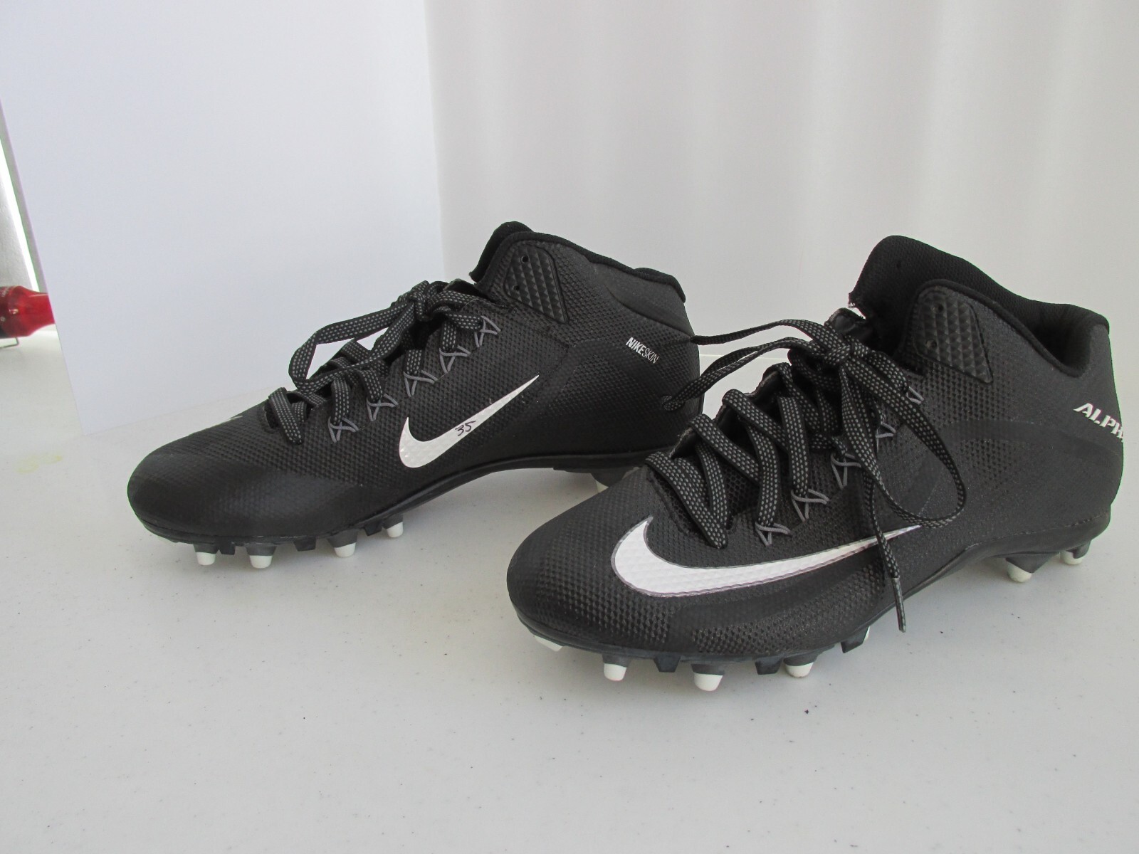 NEW Nike Alpha Pro 2 II Mid 3/4 D Mens 11 Football Cleats