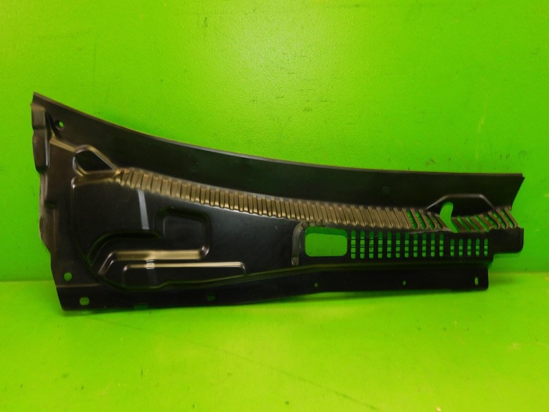 84-87 Civic CRX Si OEM passenger right windshield wiper cowl cover panel 
