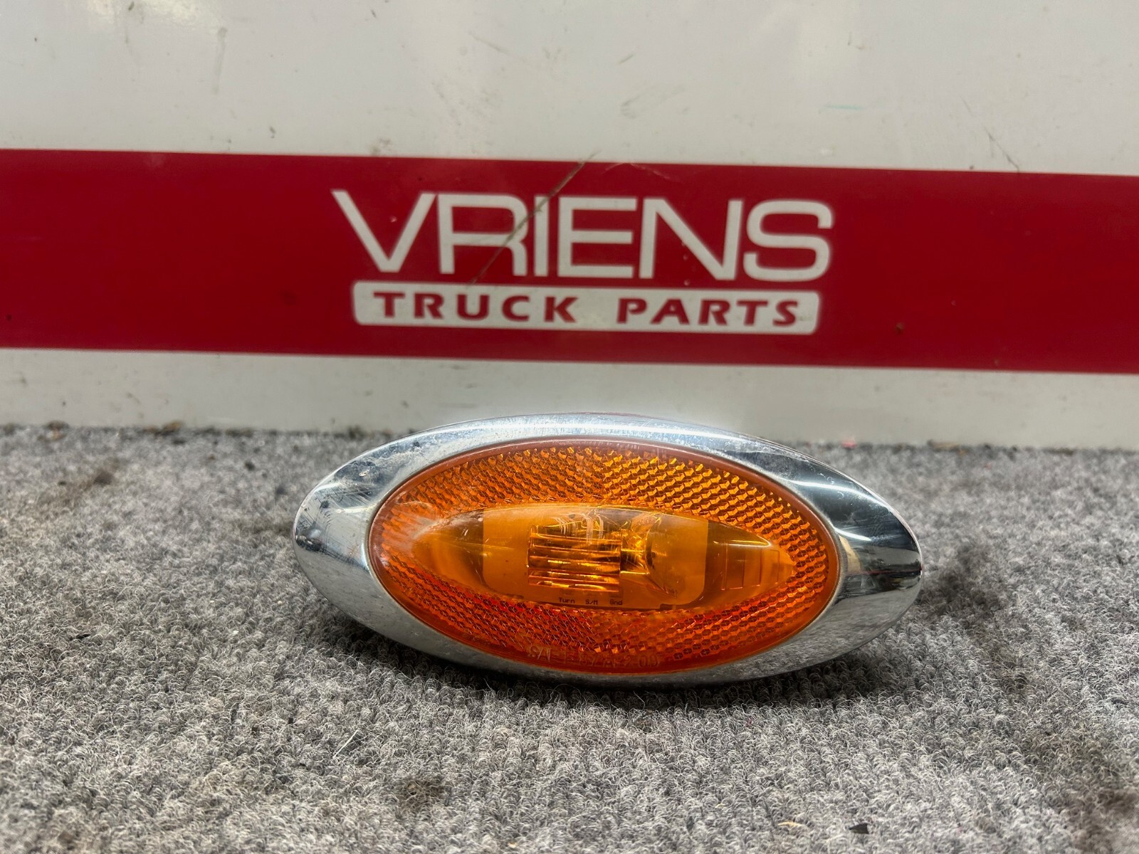 FREIGHTLINER A06-71928-000 LAMP-TURN/MARKER | eBay