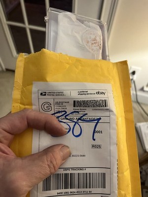 Foto dell'oggetto di un acquirente verificato