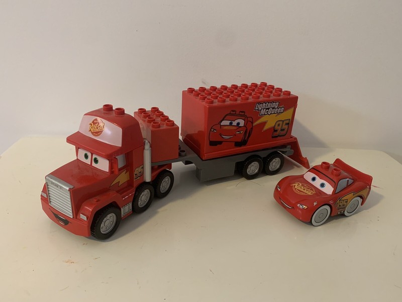 duplo mack truck