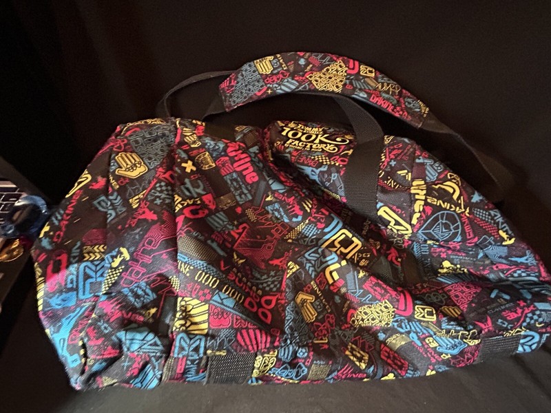 2008 Dakine Tommy & the Zumiez 100K Factory Ski Snowboard Duffle Bag Keystone CO