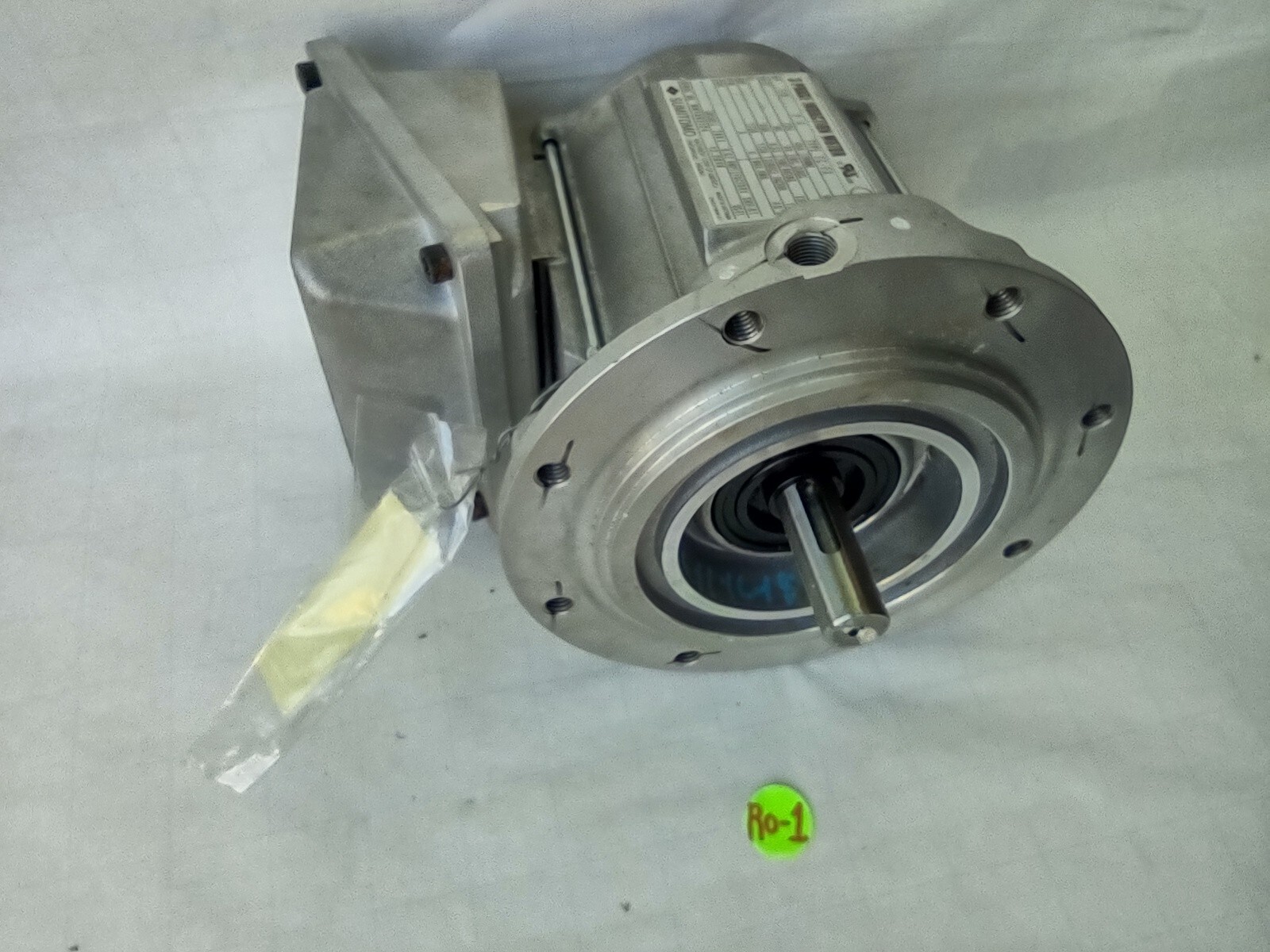 SUMITOMO TC-FX 3 PHASE INDUCTION MOTOR FRAME V-63S HP 1/8