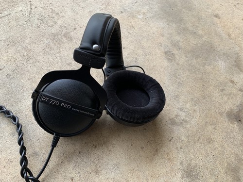 Beyerdynamic DT 770 PRO 80 Ohm Limited Edition Headphones - Black