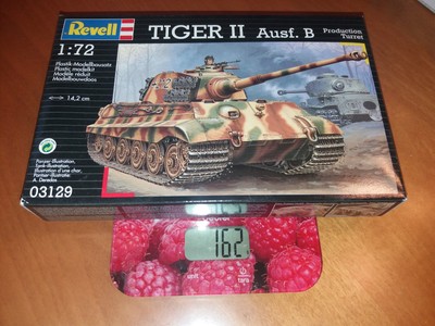 REVELL 03129 German Heavy Panzer PzKpfw VI TIGER II ausf B prod.turrett 1/72