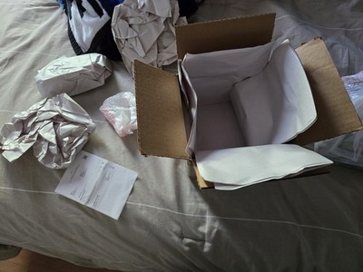 Foto dell'oggetto di un acquirente verificato