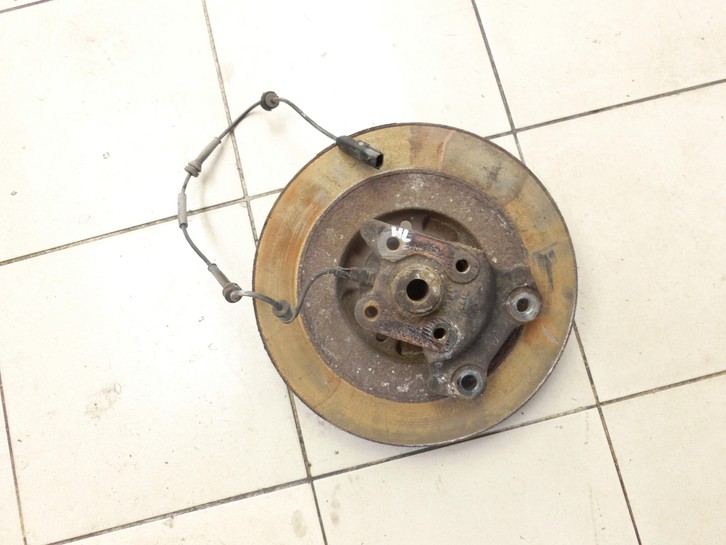Renault Laguna III 3 07-11 Lim dCi 2,0 110KW Achsschenkel Radnabe mit ABS Links Hinten UA33 Renault Laguna III 3... Vorschau 3