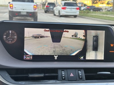 image 13 of interior