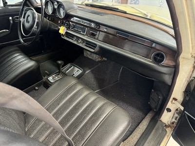 image 6 of interior