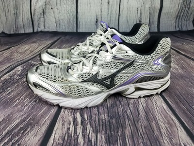 Mizuno Wave Nexus