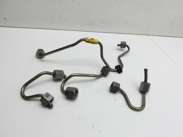 BMW F45 14-18 1,5 85KW Hochdruck Leitung Kraftstoffleitung BMW F45 14-18 22.11.2017 gebraucht Vorschau 2