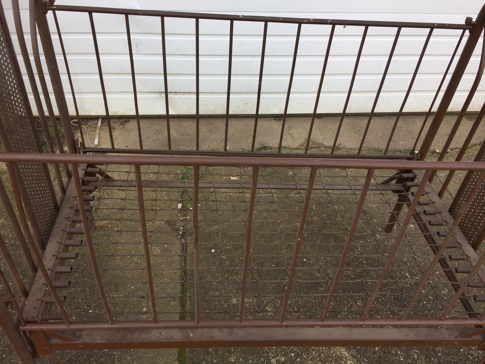 Antique Crib Wrought Iron Baby Bed Toddler Adjustable Side Rail Brown Perforated