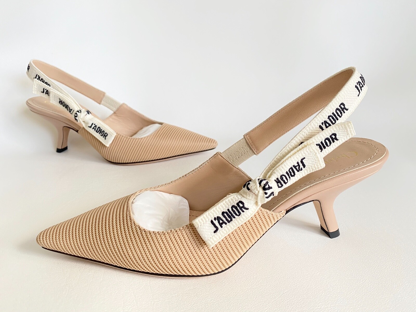 CHRISTIAN DIOR J'ADIOR FABRIC & RIBBON BEIGE KITTEN HEEL CHRISTIAN DIOR J'ADIOR FABRIC & RIBBON BEIGE KITTEN HEEL