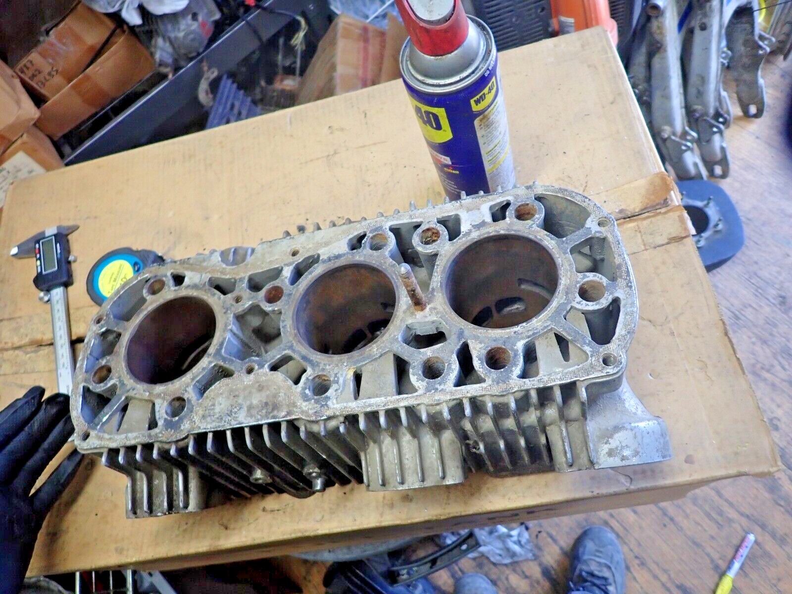 Suzuki GT750 Triple GT 750 # 4 Cylinder Jugs Barrels | OE Suzuki GT750 Triple GT 750 # 4 Cylinder Jugs Barrels | OE