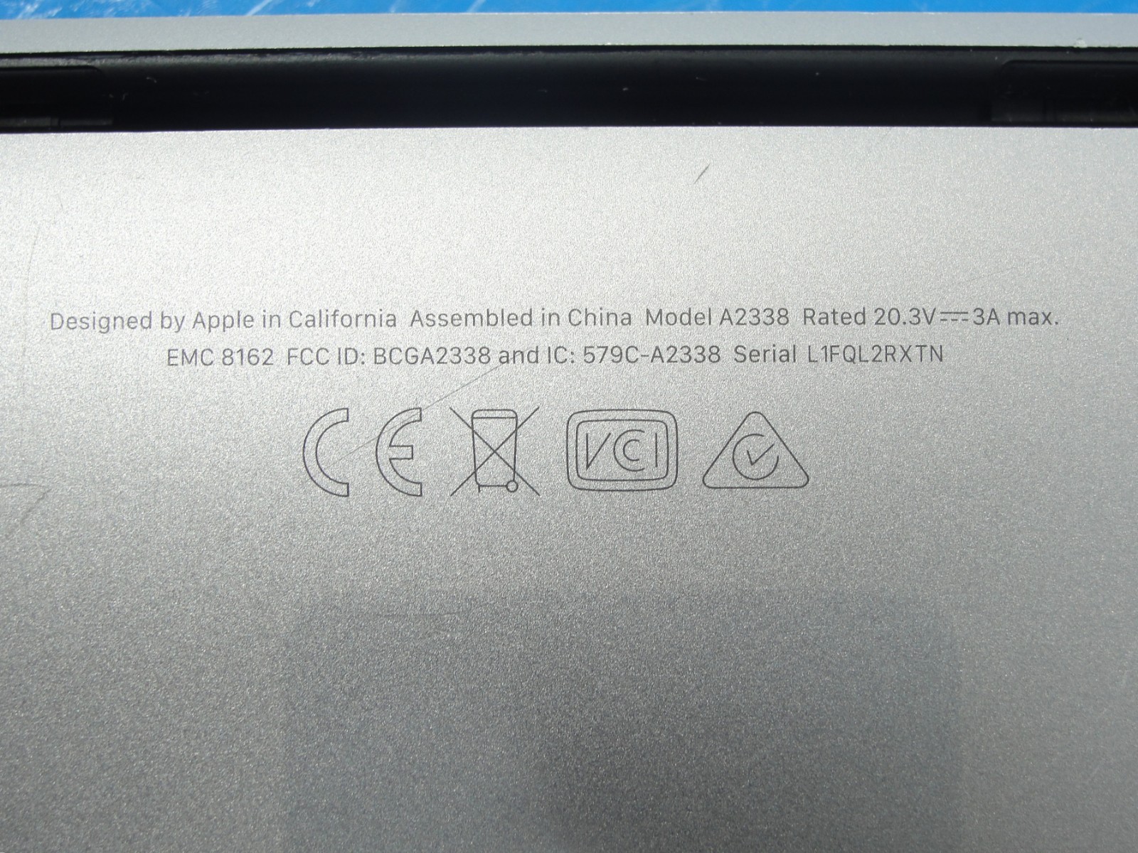 Apple MacBook Pro 13" (2022) M2 8GB RAM 256GB SSD - Thumbnail 6