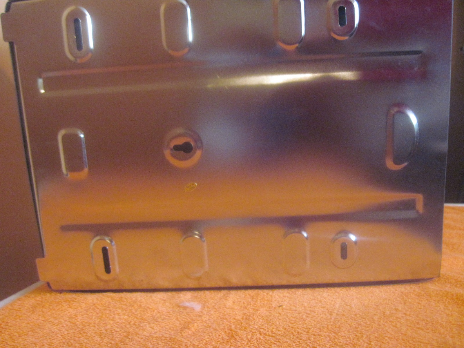 Stainless Folded Paper Towel Dispenser, Wall Hanger, Has Key & Screws, Used??